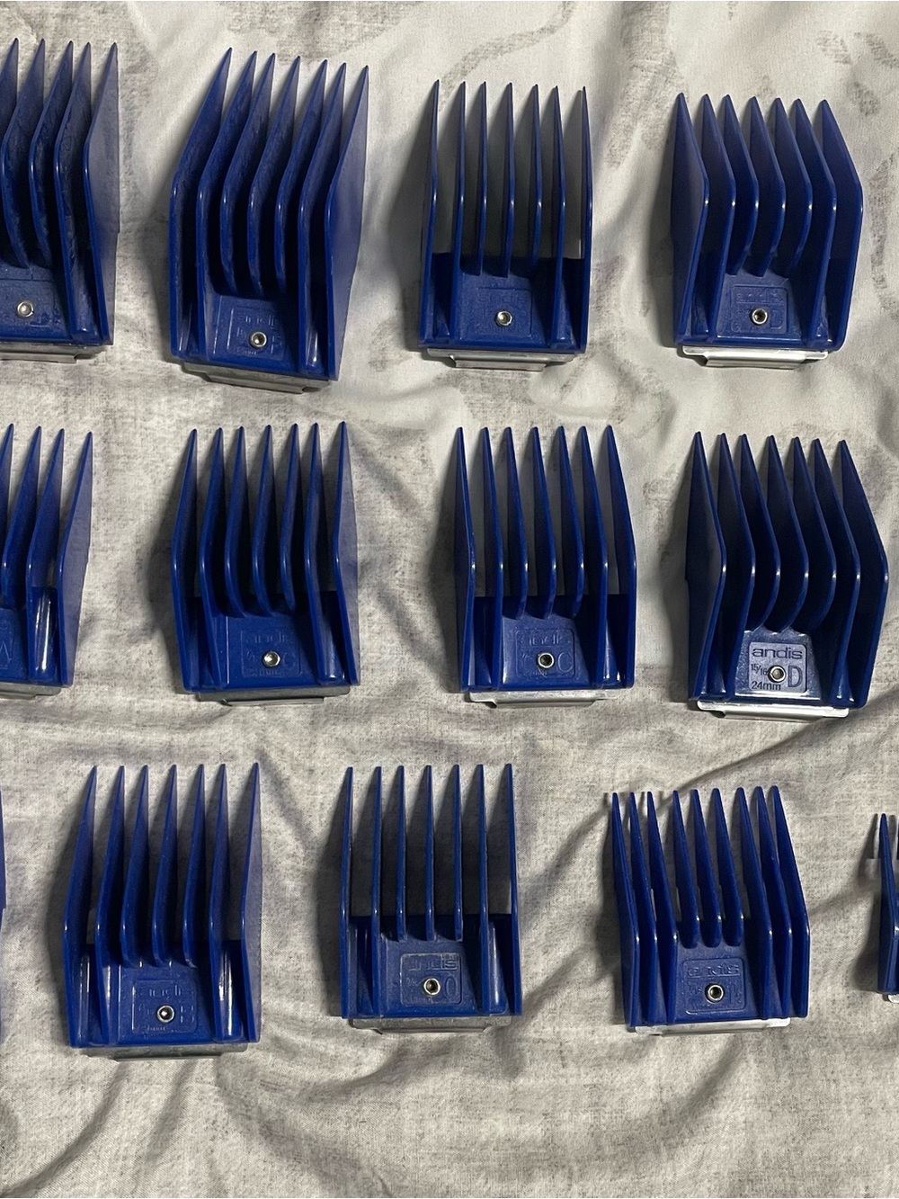 Andis Royal Blue Clip-On Guide Comb Set for Grooming
